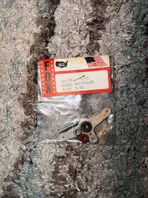 FOX SMALL 2" ALUMINUM MODEL AIRPLANE CONTROL LINE BELL CRANK Made in USA  #8678 - Image 1 of 3