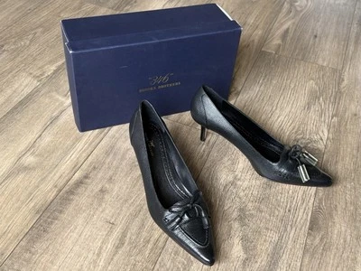 Nuevo Brooks Brothers 346 Borla Arco Punta Punta Tacones Zapatos de salón Cuero Negro 7.5 Foto 1 de 4