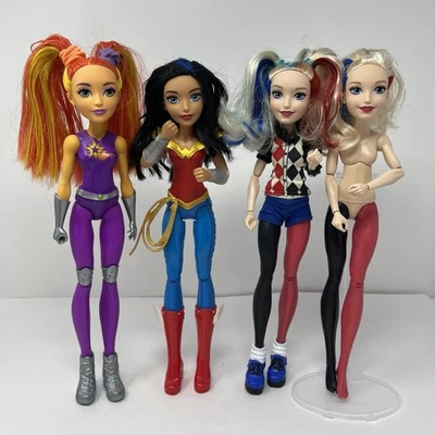 Muñecas DC Super Hero Girl Wonder Woman Harley Quinn Star-Fire Foto 1 de 4