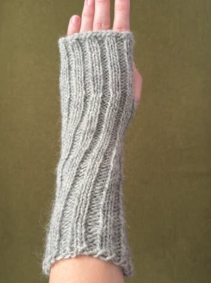 Guantes sin dedos tejidos a mano 100 % lana gris jaspeado liso hechos a mano Foto 1 de 4