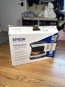 Epson Perfection V500 Photo Scanner w/ Box & Accessories - Bild 1 von 12
