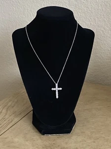 14K Solid White Gold Natural Diamond Cross Pendant With Platinum Chain - Picture 1 of 11