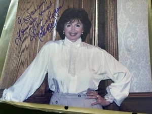Suzzane Rogers Signed Days Of Our Lives 8” X 10” Color Photo - Picture 1 of 2