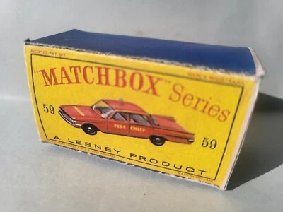 Die1960's (REPRO BOX ONLY!!!) Matchbox Series N.59 FORD FAIRLANE FIRE CHIEF CAR. - Immagine 1 di 4