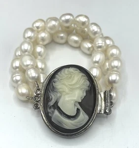 vintage cameo 925 silver 3 strand glass pearl beaded bracelet repurposed piece - Picture 1 of 14