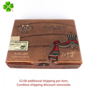 Caja de cigarros de madera vacía Arturo Fuente sin nombre 2016 9,25" x 7,25" x 2,25" - Imagen 1 de 12
