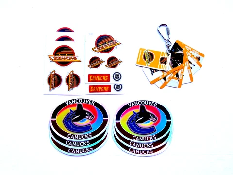 VINTAGE NHL HOCKEY VANCOUVER CANUCKS  10 STICKERS & 1993 TEAM KEYCHAIN  11 Pcs Cover