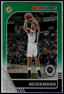 2019-20 Hoops Premium Stock #104 Malcolm Brogdon Prizms Green - Bild 1 von 2