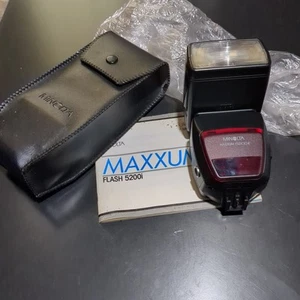 Minolta Maxxum 5200i Flash Sony w/Case & Instructions WORKS - Picture 1 of 7