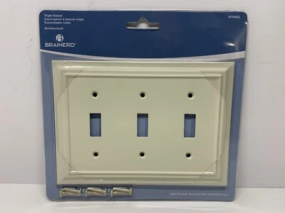 Placa Interruptor Triple Brainerd Luz Arquitectónica Almendra 3975042 Foto 1 de 3