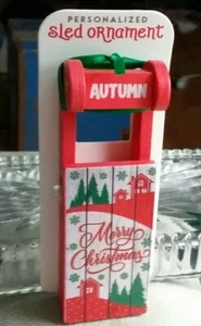 NUEVO ADORNO TRINEO PERSONALIZADO CON NOMBRE OTOÑO - Imagen 1 de 2