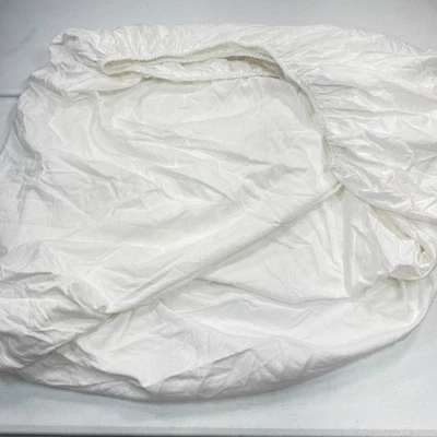 Sábana plana completa calvin klein blanca sólida 100% algodón peinado moderno tono neutro Foto 1 de 4