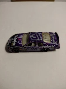 2005 #31 Jeff Burton Prilosec OTC 1/64 Action NASCAR Diecast Loose - Picture 1 of 10