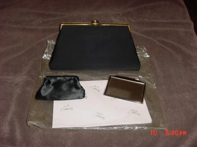 Bolso de cambio y espejo vintage de satén negro Coblentz años 60 en plástico original Foto 1 de 4