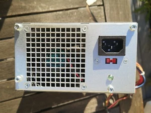Computer PC Netzteil DELL - Bild 1 von 3