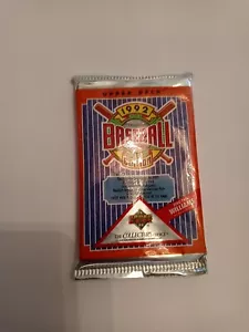 1992 Upper Deck Baseball Cards Pack Factory Sealed~Unopened - Picture 1 of 2