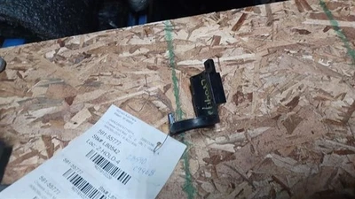 Chassis ECM Theft-locking Immobilizer Fits 05-16 FRONTIER 1910229 - Image 1 of 4