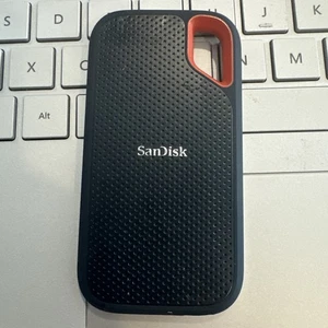 S17 SanDisk 1TB Extreme SSD SDSSDE61-1T00-G25 100% buena salud probado funcionando 0W - Imagen 1 de 4
