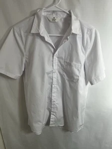 H&M Boys White Button Up Short Sleeve Dress Shirt Size 20US - Picture 1 of 3