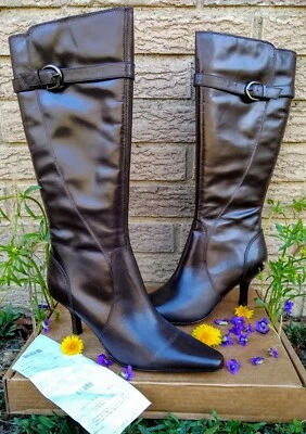 Style & Co. Marrón Oscuro TODAS Botas de Cuero/Tacón de Aguja/RECIBO/Caja Original *NOS* Foto 1 de 4