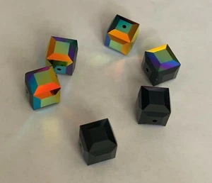 (6) 8 mm Swarovski® Cristal 5601 Cubos - Negro azabache AB - Imagen 1 de 5