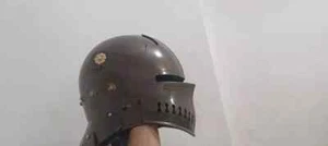Mittelalterlicher deutscher Schallerhelm aus Stahl, funktionsfähig, alter Rost, - Bild 1 von 5