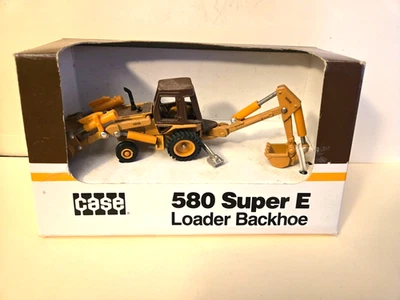 ERTL CASE 580 Super E Loader Backhoe, NIP, 1/64 - Image 1 of 4