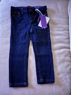 Pantalones de mezclilla para niñas pequeñas Vigoss talla 2T nuevos con etiquetas Foto 1 de 2