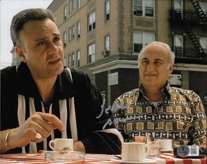 Foto autografiada firmada por Jerry Adler 8x10 Beckett BAS CERTIFICADO DE AUTENTICIDAD HESH Los Soprano - Imagen 1 de 1