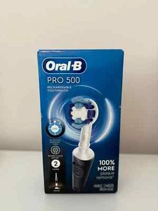 Oral-B Pro 500 Rechargeable Electric Toothbrush - Picture 1 of 2