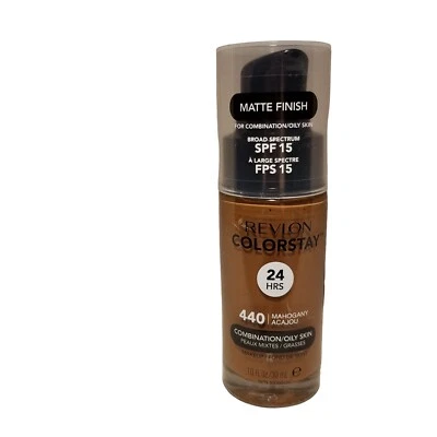 REVLON COLORSTAY SPF 15 Sunscreen 24 Hour Matte Combination/Oily Skin MAHOGONY - Image 1 of 4