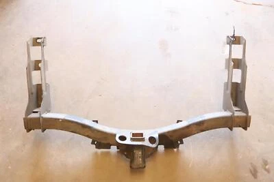 Parachoques trasero Chevy Silverado 1500 2014-2018 remolque barra de enganche soporte OEM Foto 1 de 4