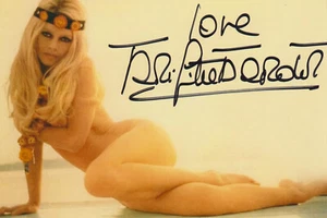 BRIGITTE BARDOT Original Autogramm signiertes Foto sexy Nackt Portrait selten - Bild 1 von 2