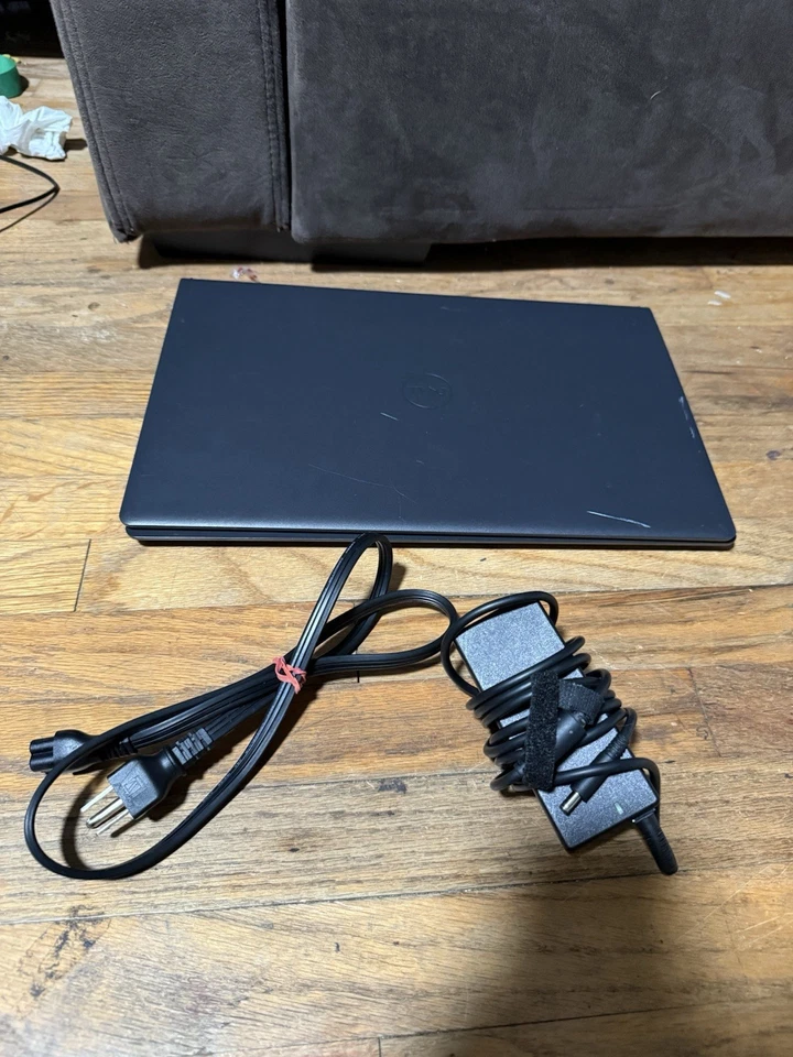 FOR PARTS Dell Inspiron 15 3000 Laptop Intel Core I5 15.6’ Display - Image 1 of 4