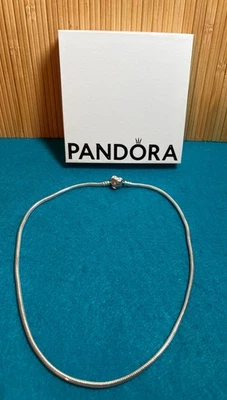 Pandora Momentos Corazón Cierre Serpiente Cadena Collar Esterlina 925 Pandora Caja de Regalo Foto 1 de 4