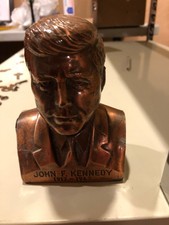 John F. Kennedy Coin Bank with Key - EXCELLENT!