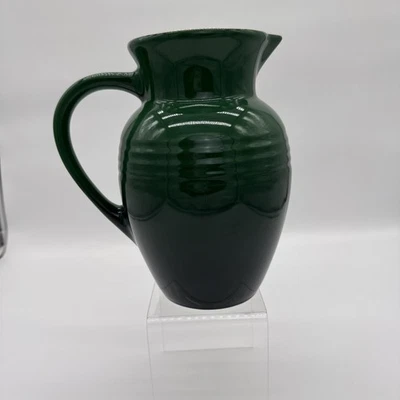 Кувшин Le Creuset Stoneware Ombre зеленый ребристый большой 9 дюймов - Изображение 1 из 4