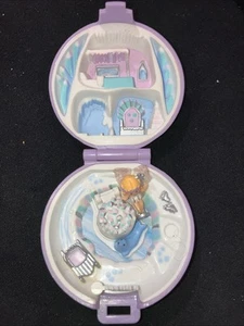 Vintage Polly Pocket Blue Jeweled Under The Sea Compact Bluebird 1992 mit 1 Puppe - Bild 1 von 5