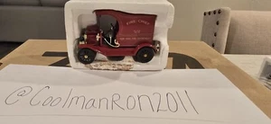 1/32 Die-cast 1913 Ford Model T Fire Chief Paddy Wagon Red  - Picture 1 of 1