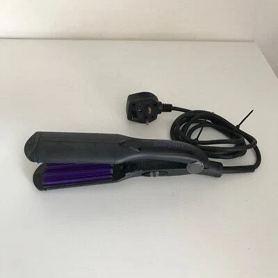 BaByliss Pro Crimper 210 Tourmaline Ceramic 2165BU - Black Hair Styler - Image 1 of 4