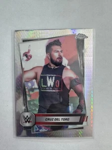 2025 Topps Chrome WWE Cruz Del Toro Prism Refractors - Picture 1 of 2