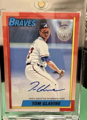 Tom Glavine 2025 Topps Series 1 Baseball 1990 Insert On Card Auto Braves - Imagem 1 de 3
