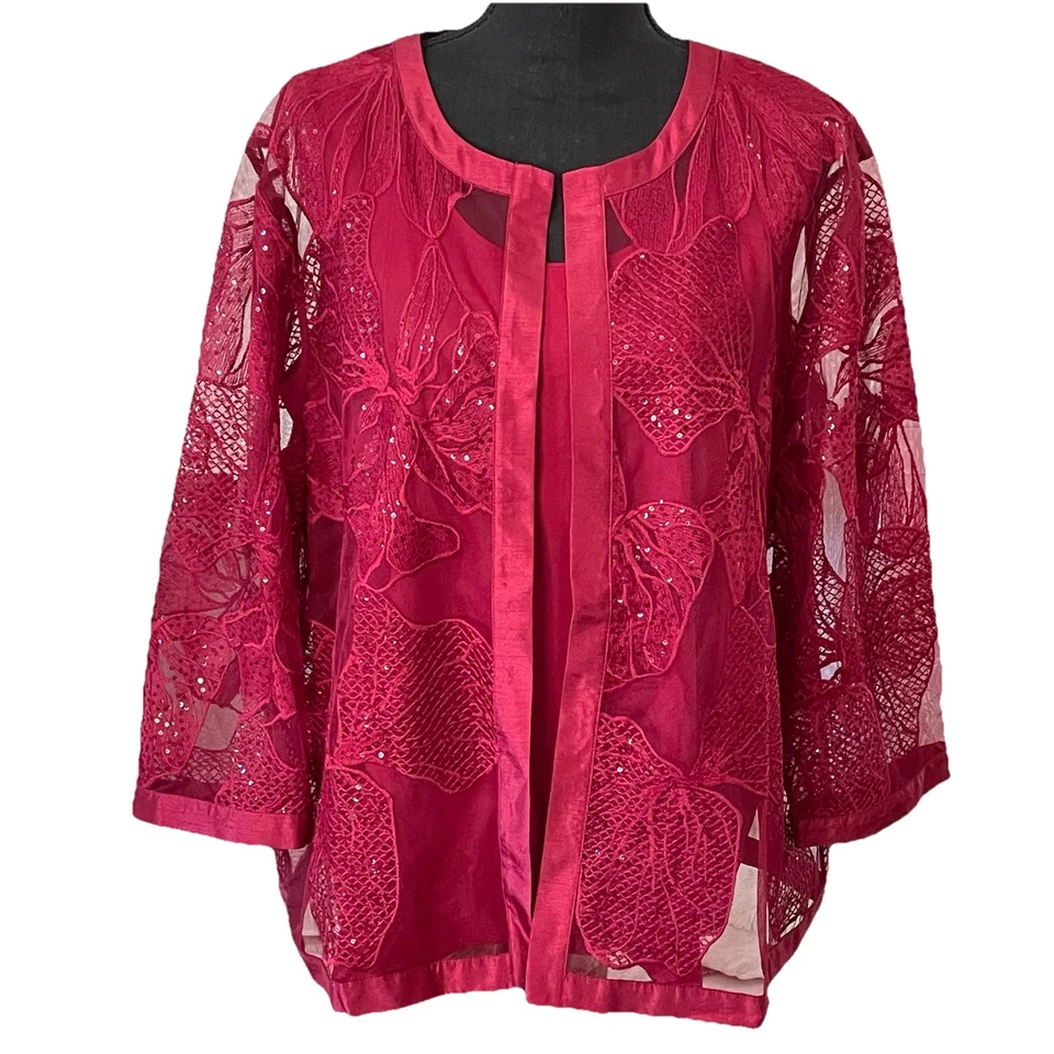 NUEVO CON ETIQUETAS CHICO’S Talla 4 o EE. UU. 20/22 Travelers Chaqueta Adornada y Conjunto de Tanque Rojo Profundo Foto 1 de 4