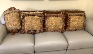 Set of 4 SERENDIPITY Accent Throw Pillow Red Gold Velour Braided w/Gold Tassels - Picture 1 of 18
