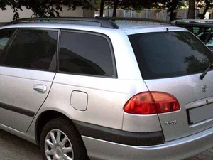Lámina tintada a medida para Toyota Avensis (T22) Combi - Imagen 1 de 1
