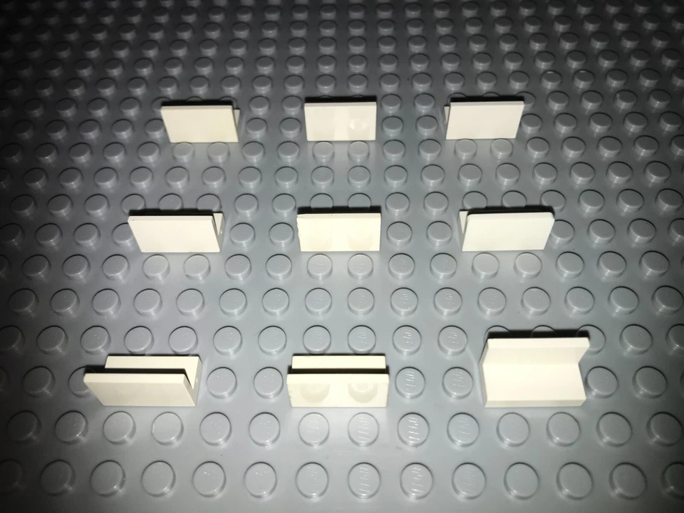 LEGO Paneele 9 Stück 4865 weiß 1x2 Fenster Bank Wand Bänkchen System City - Bild 1 von 1