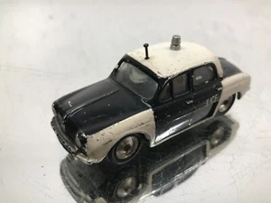CIJ FRANCE 3/57 RENAULT DAUPHINE POLICE -BLACK+WHITE 1:50?- FAIR - 436 - Imagen 1 de 6