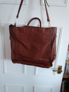 Las mejores ofertas en Carteras y bolsos para grandes Zara con cremallera  para De mujer | eBay