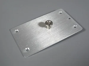 Tamiya 1/14 Semi Truck Trailer King Pin & Mounting Plate 5th Wheel Coupling - Picture 1 of 3