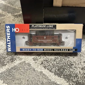 HO Walthers Platinum Line #932-7642 PRR Pennsylvania N6B Wood Caboose #980122 - Picture 1 of 3